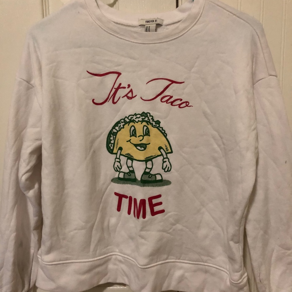 graphic long sleeve sweatshirt